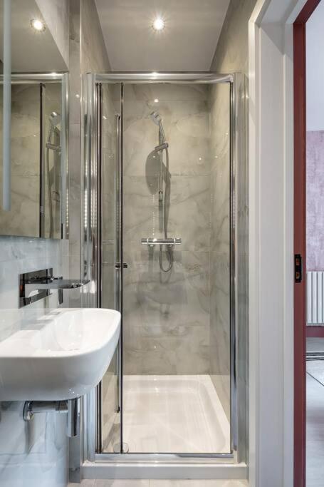 1Lsr - High-End Luxury 2 Bed Designer Apartment London Eksteriør billede
