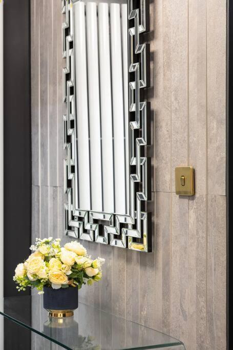 1Lsr - High-End Luxury 2 Bed Designer Apartment London Eksteriør billede