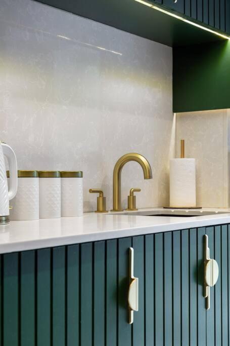 1Lsr - High-End Luxury 2 Bed Designer Apartment London Eksteriør billede